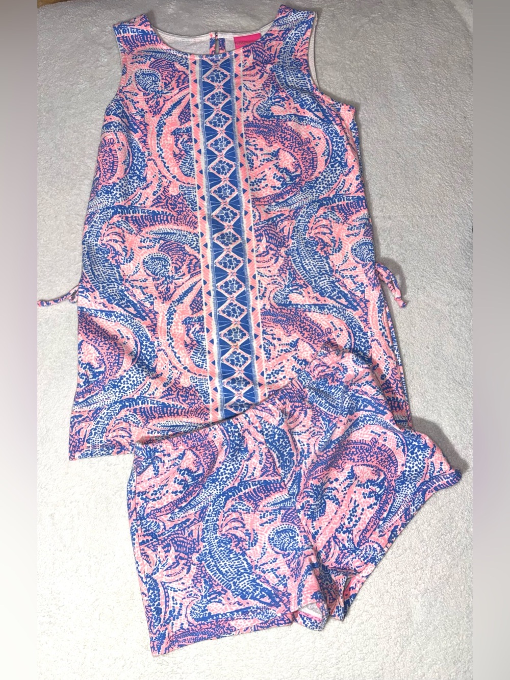 Lilly Pulitzer Mini Donna set “Maybe Gator” print, Coastal blue/pink, size 8/10